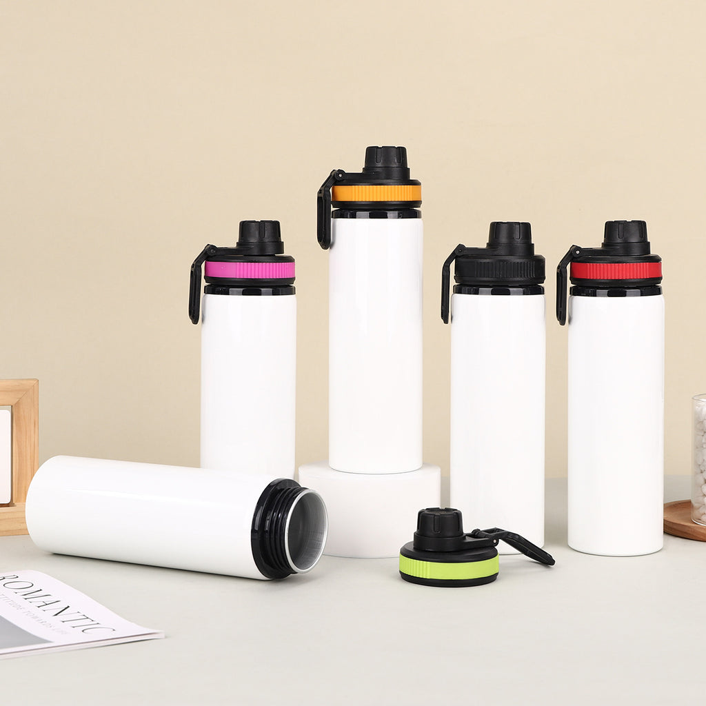 Straight Tube And Hand In Hand Lifting Sports Kettle